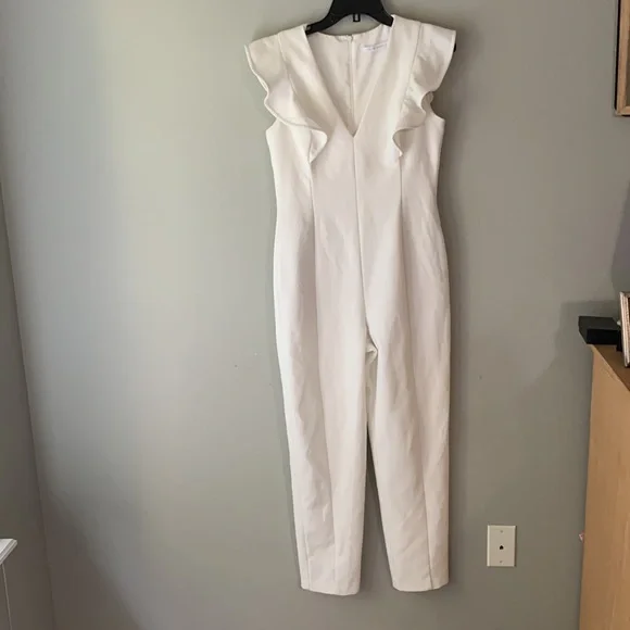 Black Halo Deklyn White Jumpsuit size 6